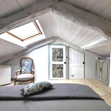 Aux Anciens Remparts * Cordes-sur-Ciel